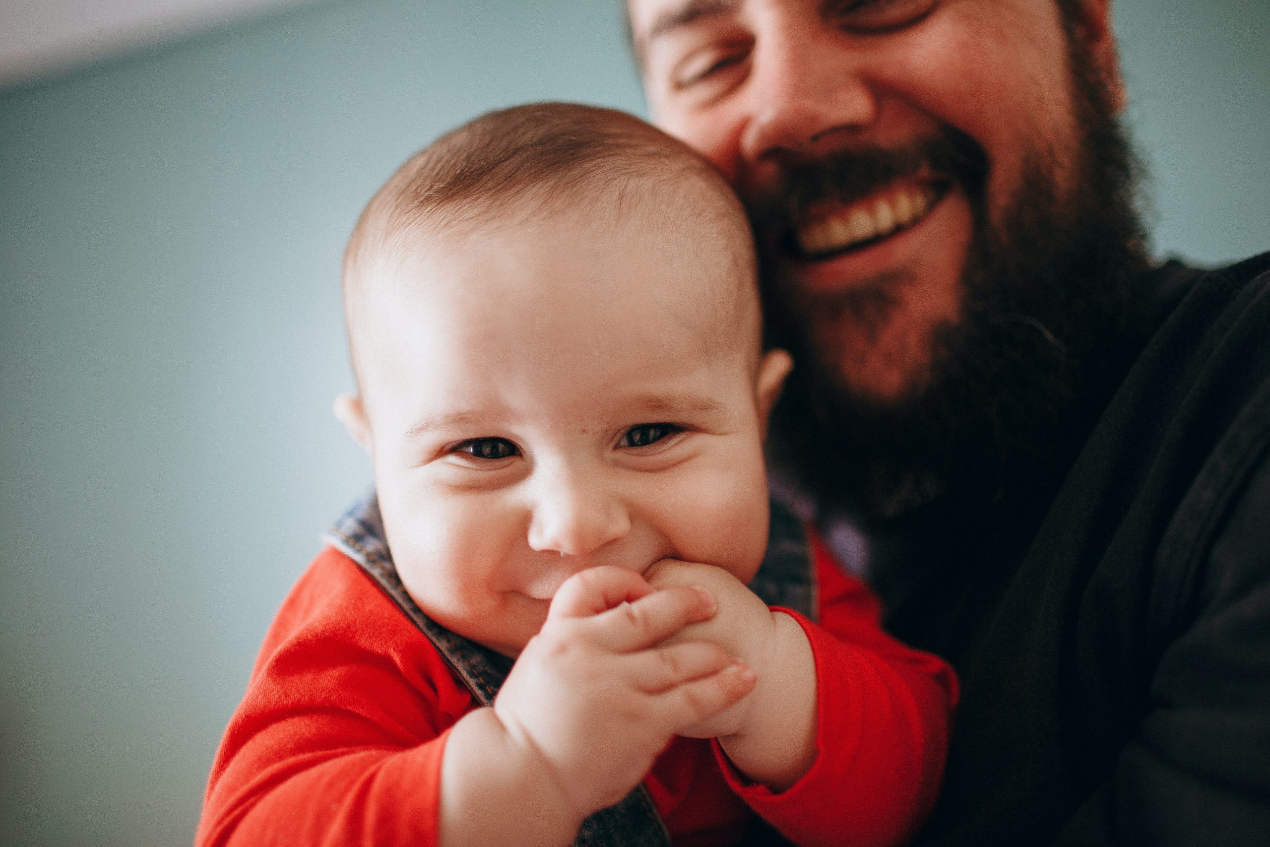 perkembangan sosial emosional bayi